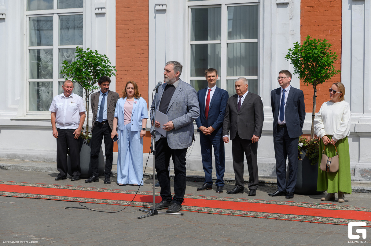 Запуск восстановленного ретроэлектропоезда ЭР9Е № 618 «Красная птица» 7