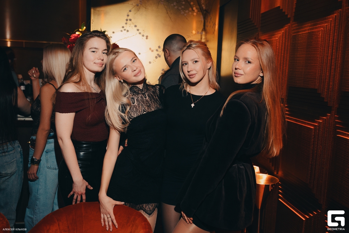 RESIDENTS NIGHT 15