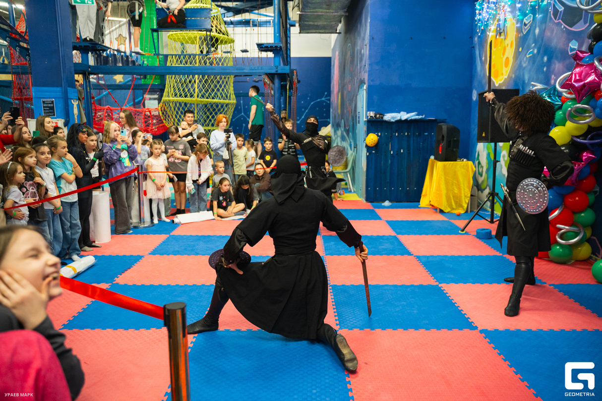 4 ГОДА VANANA PARK 30