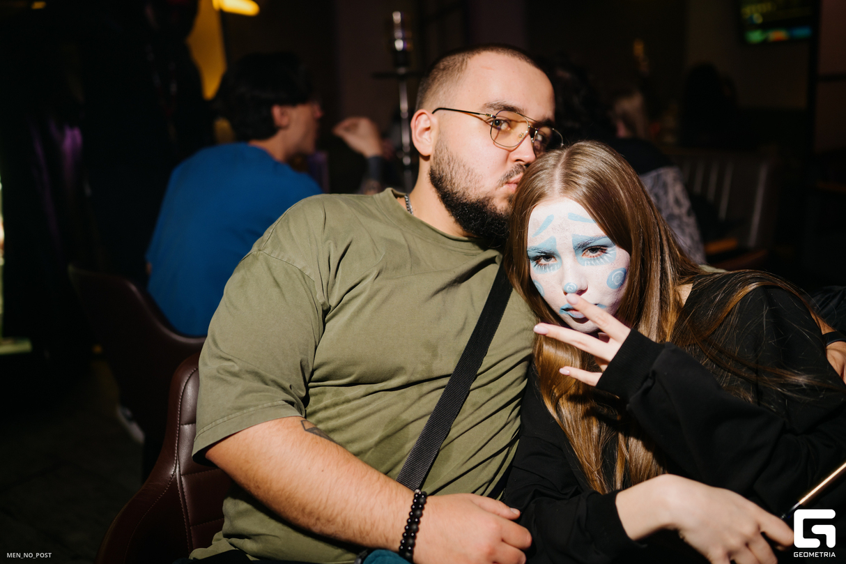 HORIZON concept bar 28