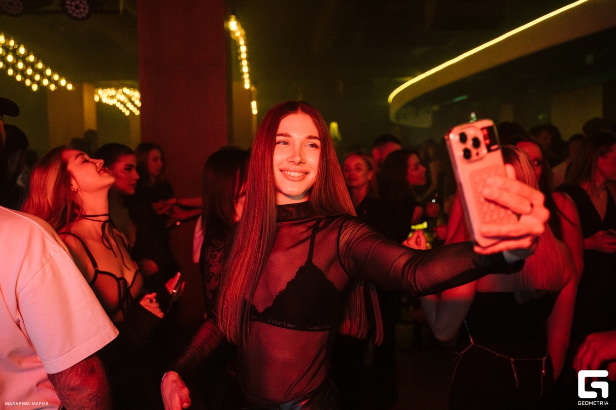 Saturday Night 16
