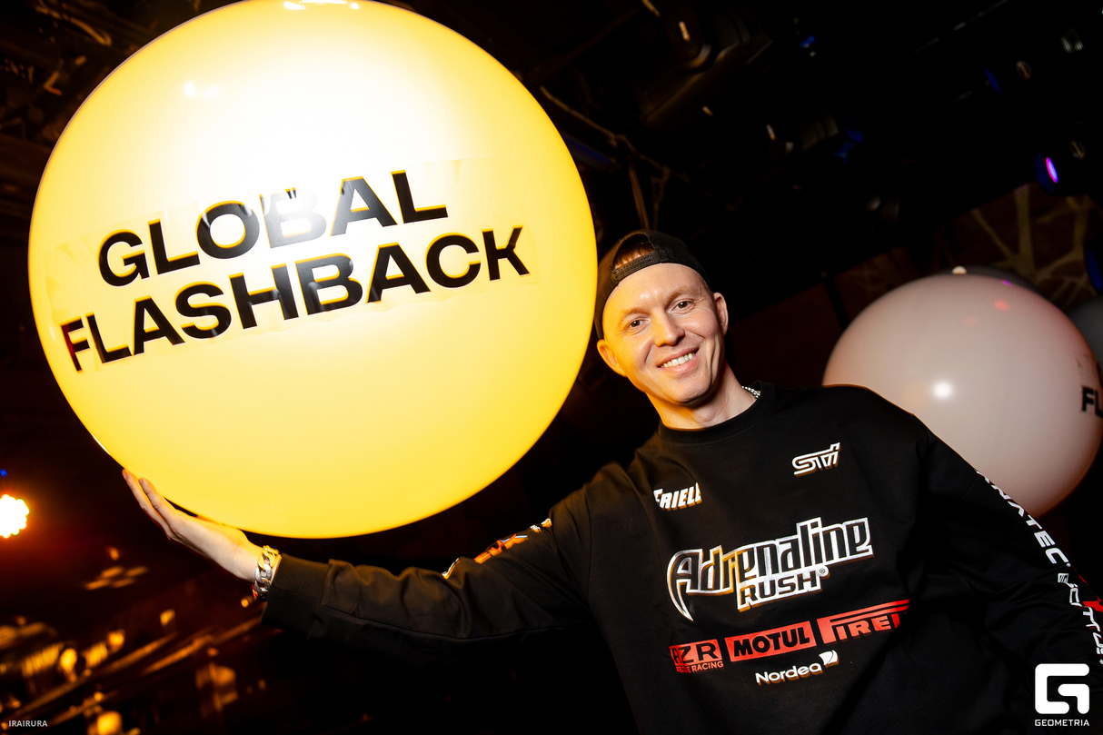 GLOBAL FLASHBACK 8