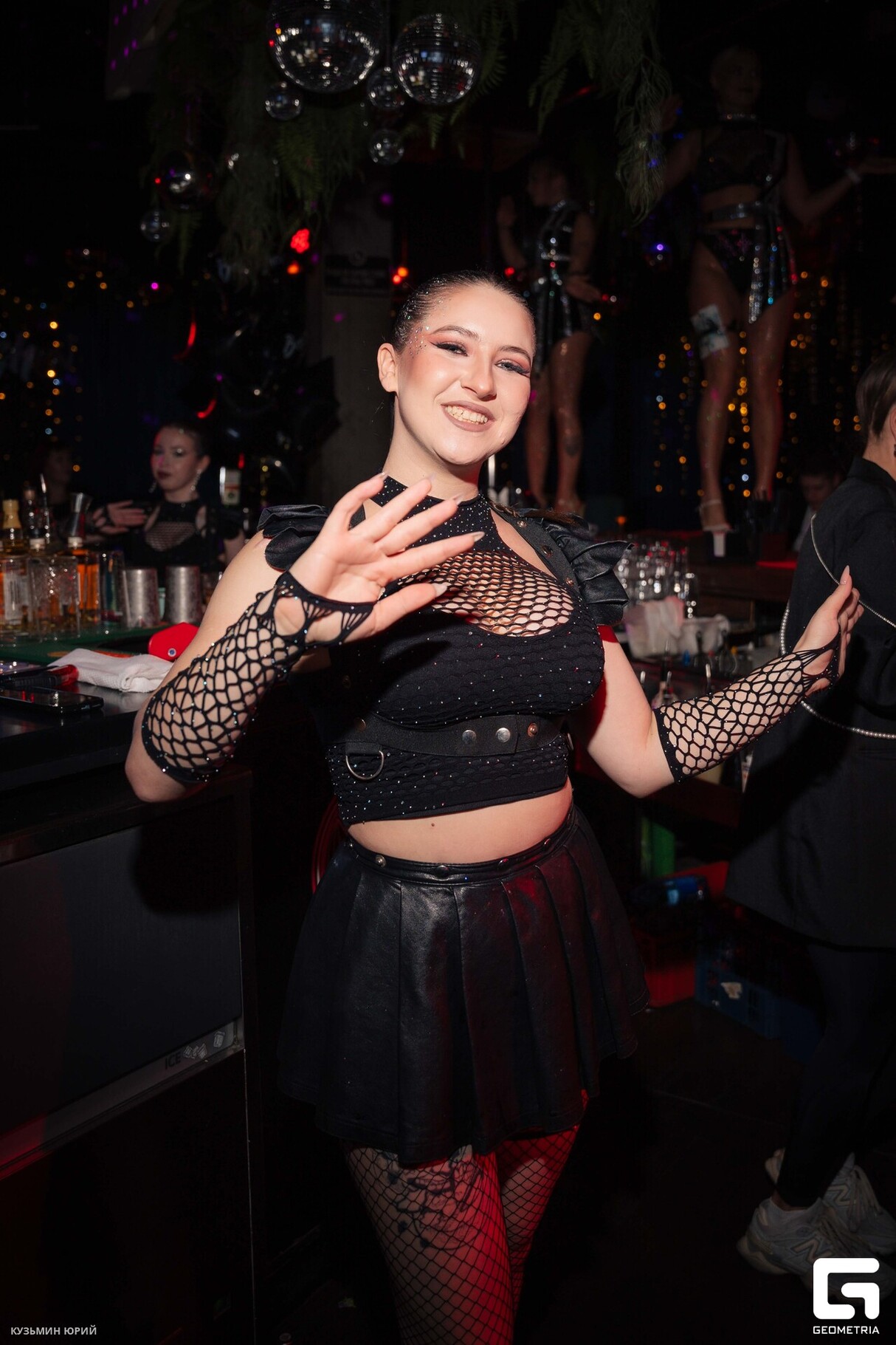 ПЯТНИЦА В BESTUZHEV BAR 19