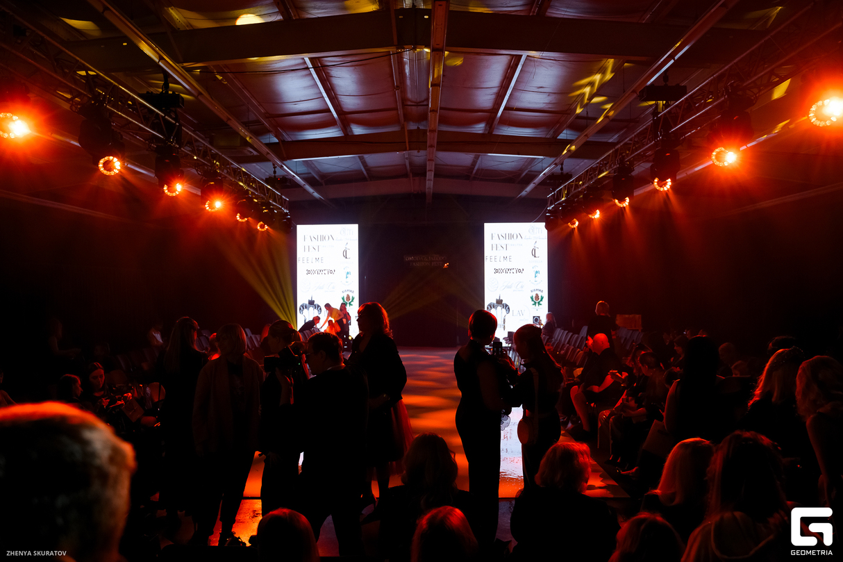 OMODA&JAECOO FASHION FEST 13