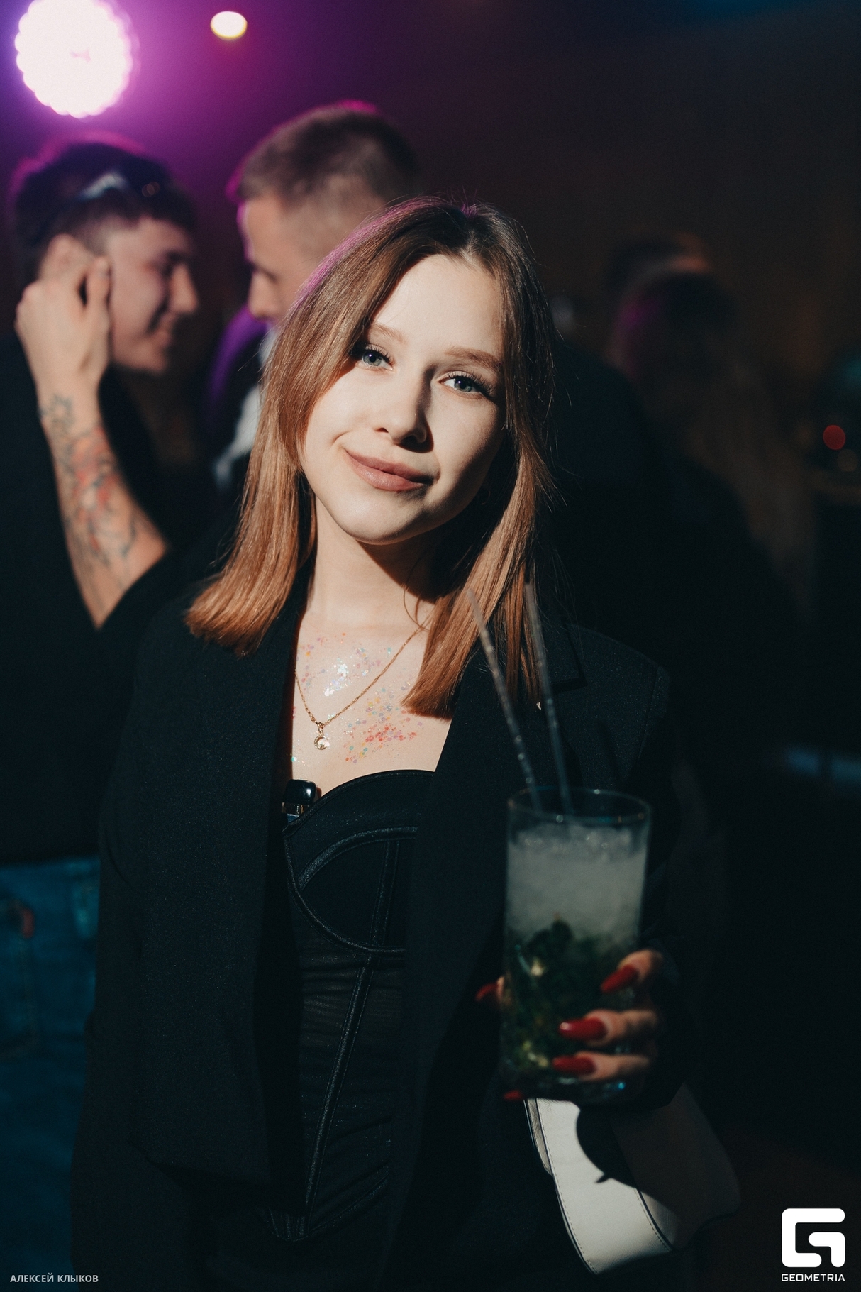 ДЕВИЧНИК 15