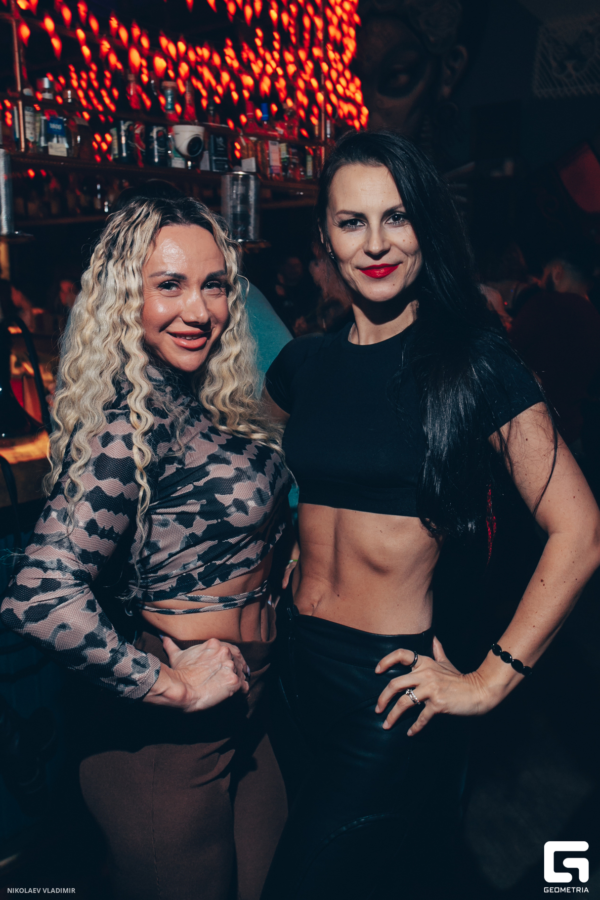 GUNS’N’ROZAS 19