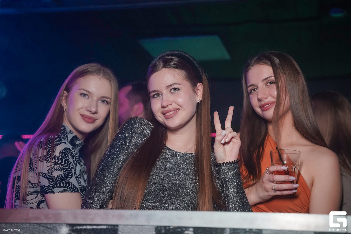 Saturday Night 27