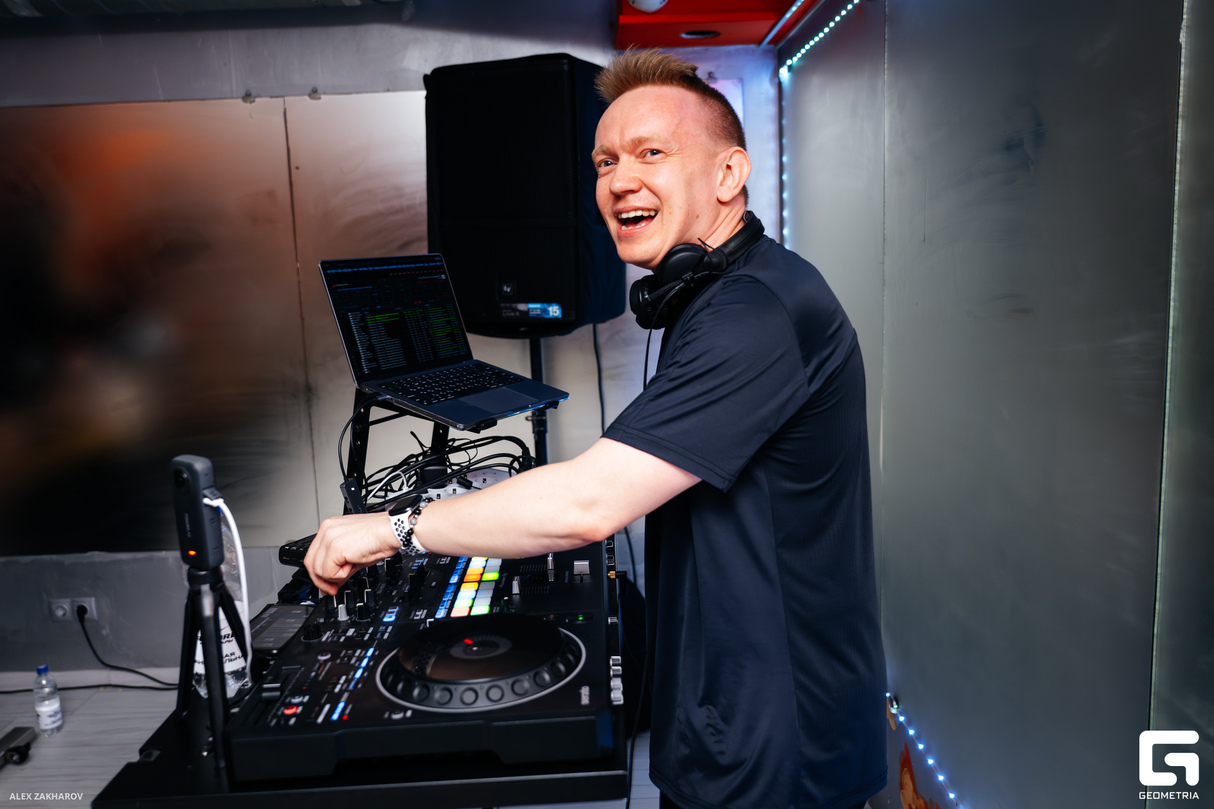 Cycle party от Radio Record 101,5 FM 19