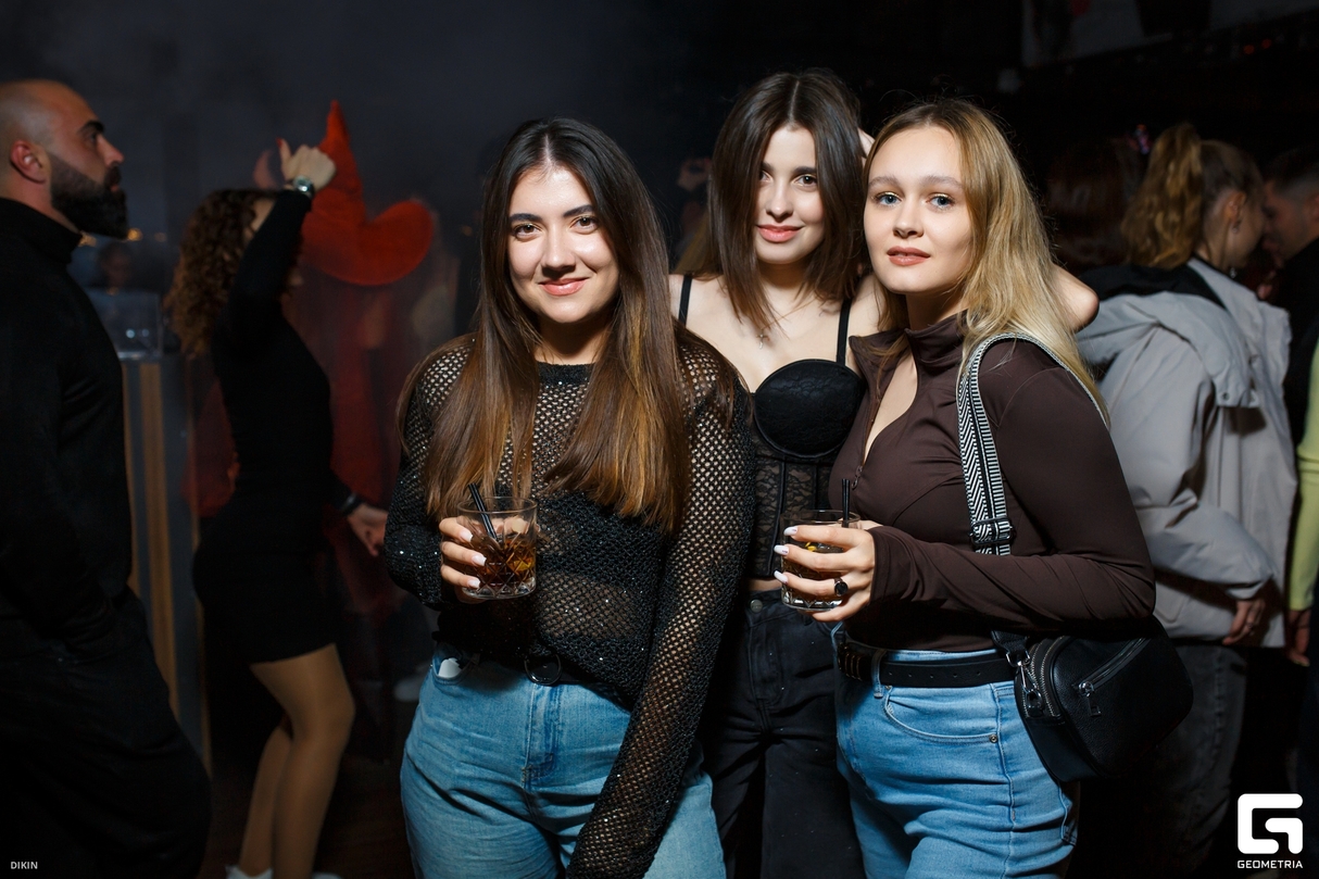 Saturday Night 18