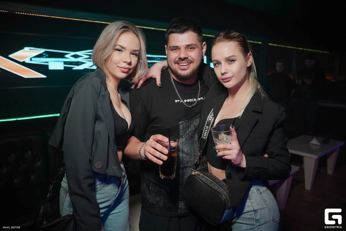 Saturday Night 18