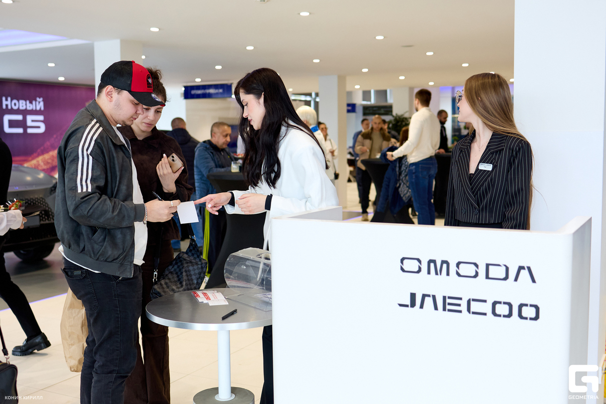 Презентация Нового OMODA C5 и JAECOO J6 в Акцент-М. 17