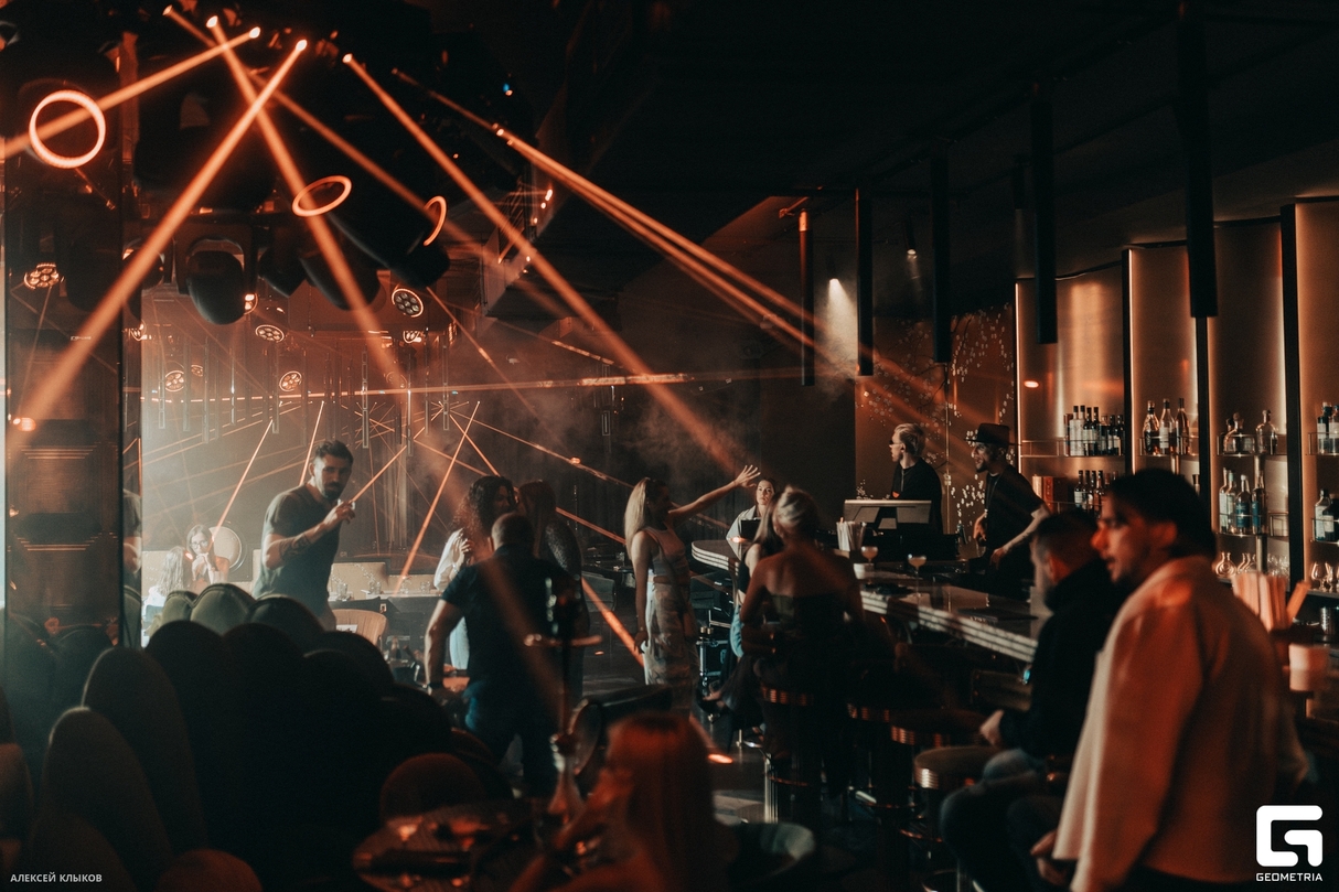 RESIDENTS NIGHT 26