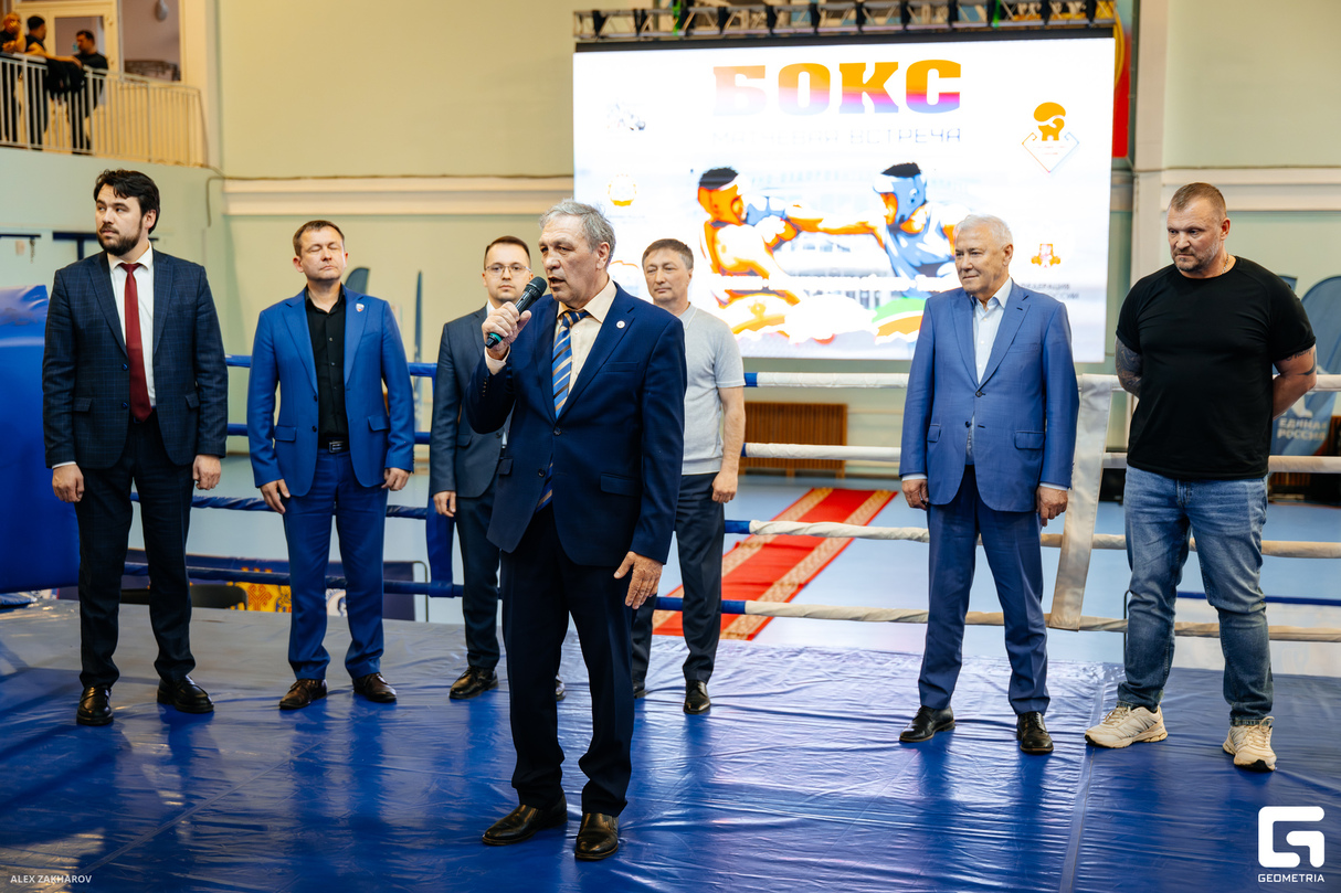 Матчевая встреча по боксу 24