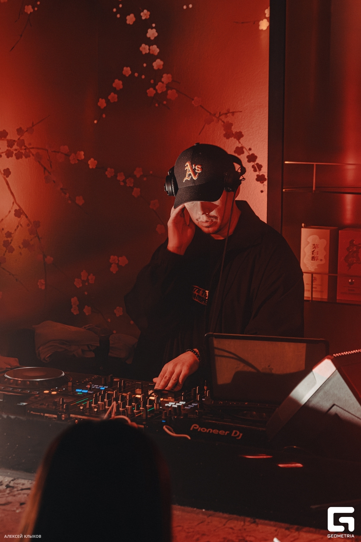 RESIDENTS NIGHT 23