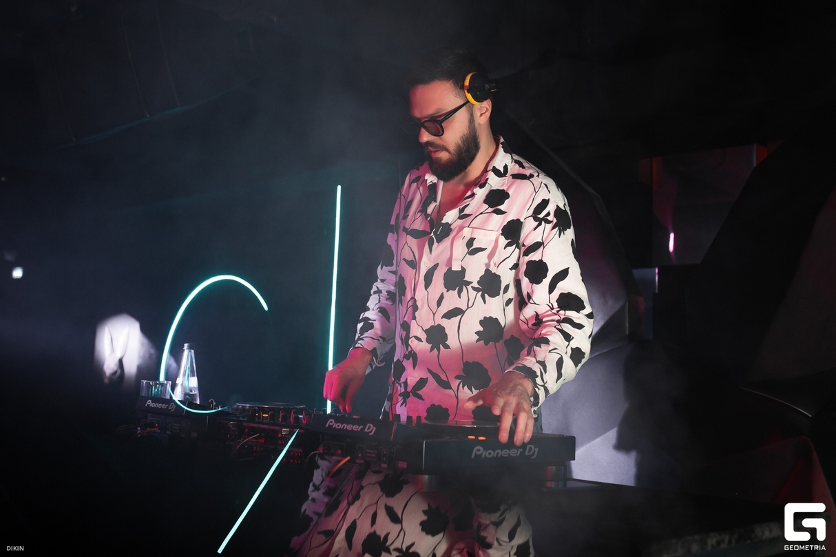 Специальный гость DJ KIDY 13