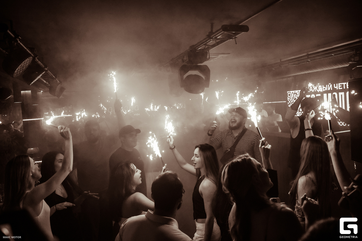 Saturday Night 19