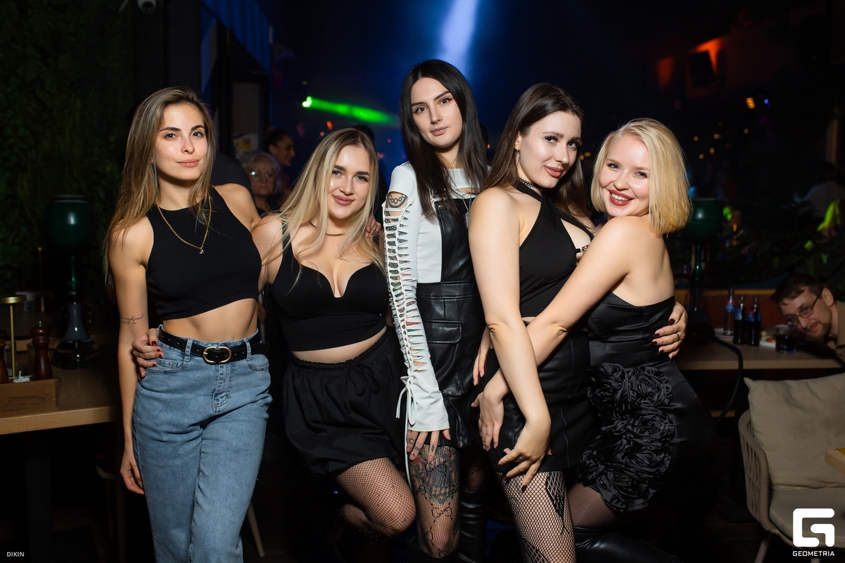Saturday Night 8