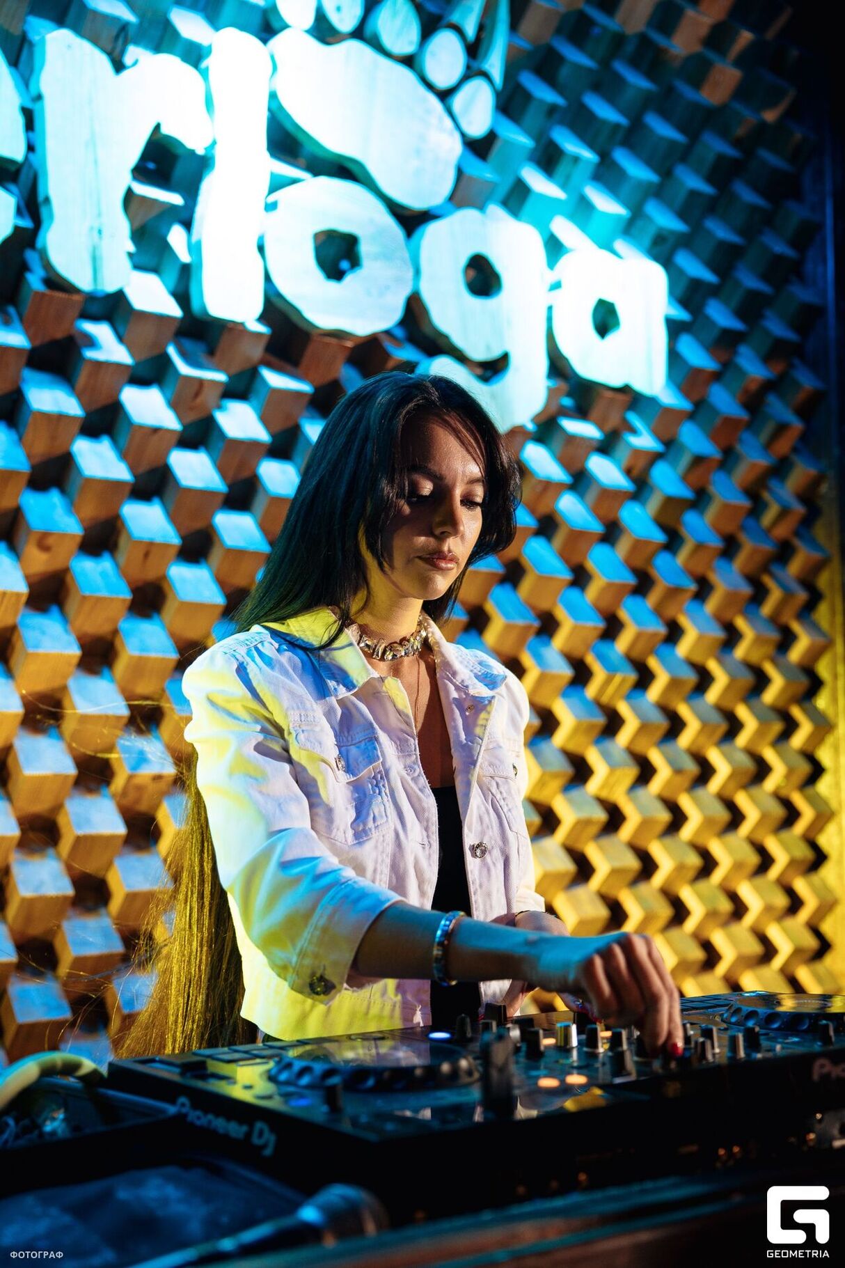 Konfuz (club show) 14