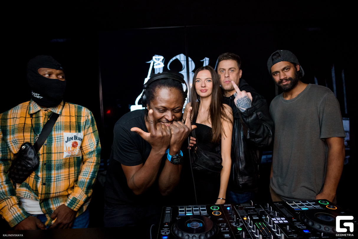Friday at Fu Club 11