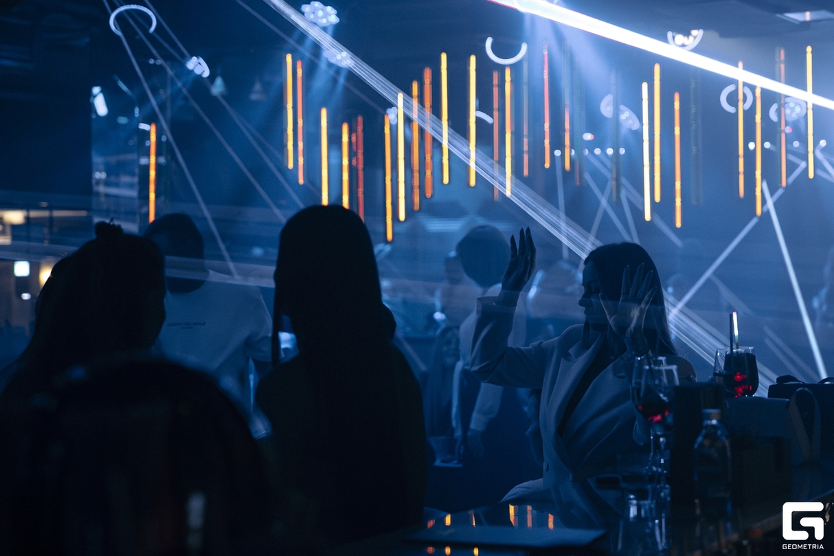 RESIDENTS NIGHT 11