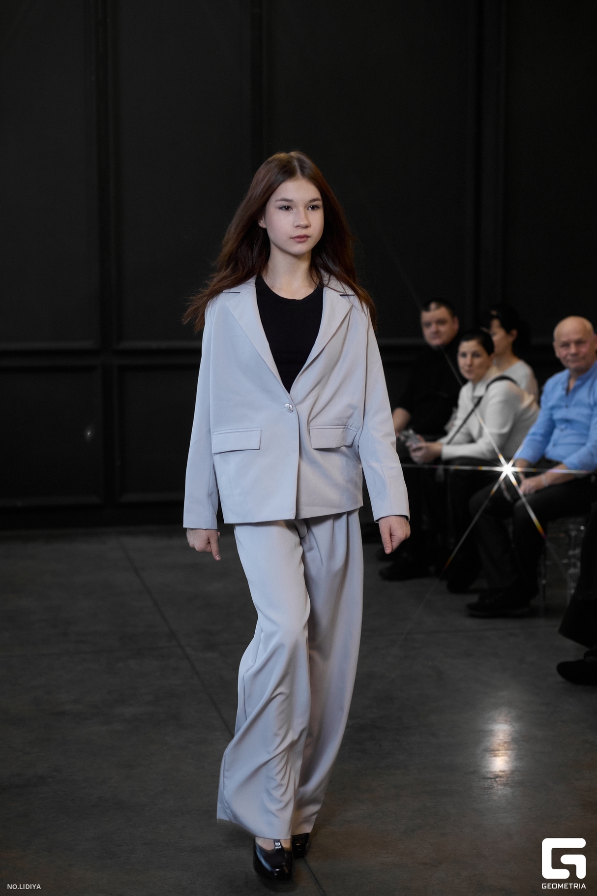 Показ SNEDKOFF MODELS 19