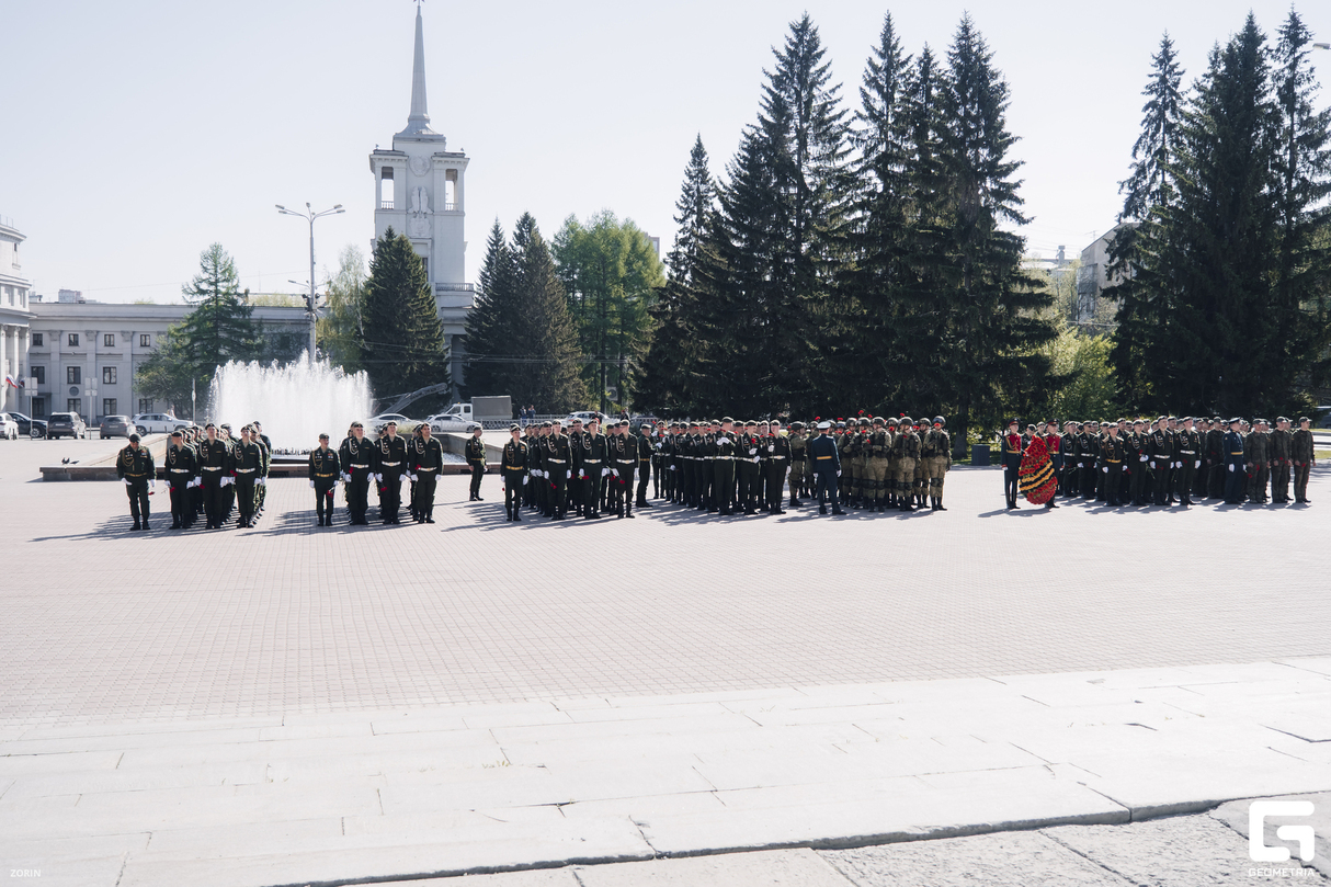 Возложение цветов и венков к мемориалу уральским воинам – интернационалистам «Черный тюльпан» 23