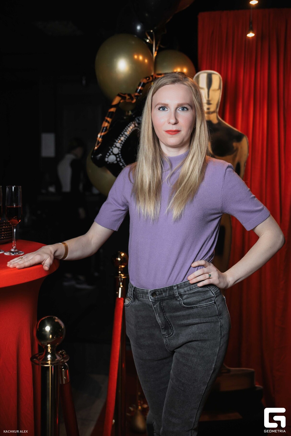 Hollywood Party 11
