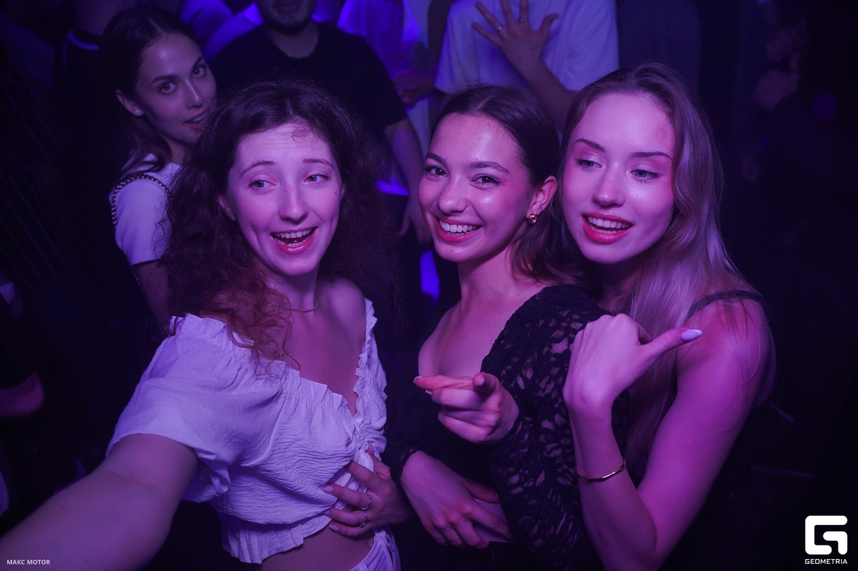 FUNKY PARTY 12